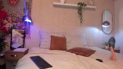 sofii_wild online show from 6, 7, 2026