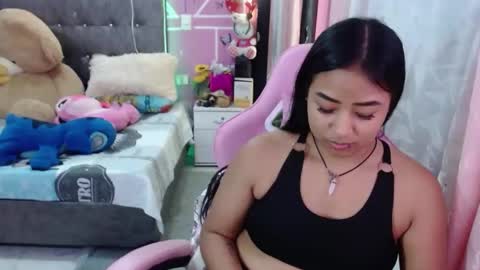 sofia Dreams online show from 1, 1, 2025