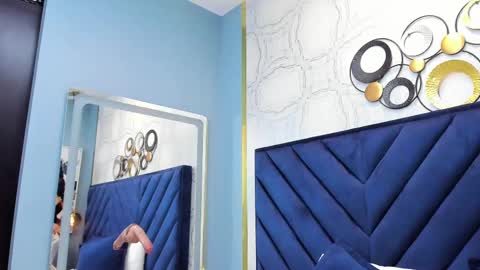 sofiifox online show from 11, 2, 2025