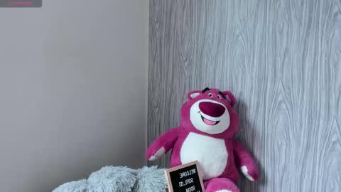 Snapshot of sofiii_03 chatting on 13, 2, 2026 SOFIA online show from 13, 2, 2026