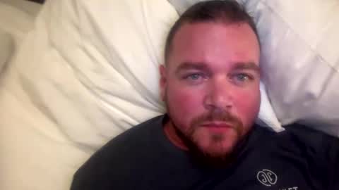 Snapshot of sofloguy16 chatting on 21, 10, 2025 sofloguy16 online show from 21, 10, 2025