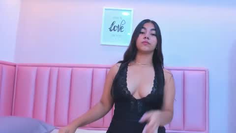 Rose  online show from 19, 12, 2025