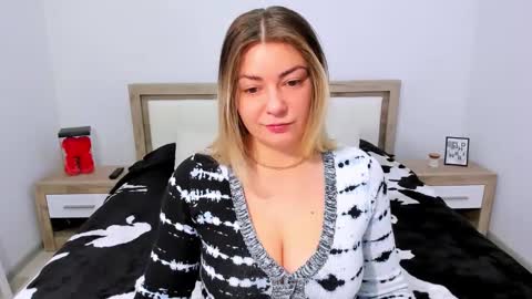 Softpleasurex online show from 16, 12, 2024