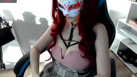 Nika Schwarz online show from 4, 6, 2026