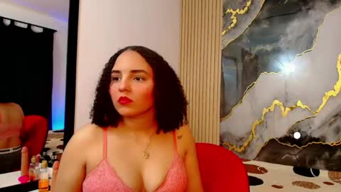 Sol Latiana online show from 2, 6, 2026
