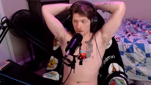 Snapshot of somethinqfunny chatting on 14, 2, 2025 Lover Boi online show from 14, 2, 2025