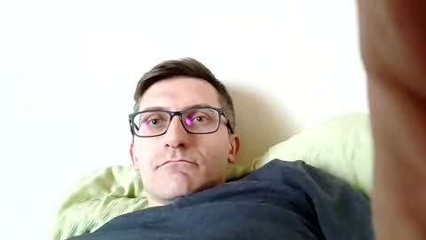 Snapshot of sonicegay chatting on 5, 1, 2025 sonicegay online show from 5, 1, 2025