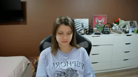Snapshot of soninex chatting on 21, 4, 2026 SoniNex online show from 21, 4, 2026