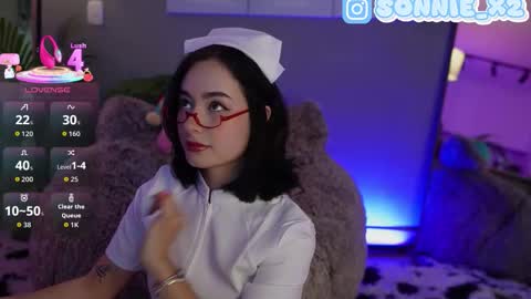 Snapshot of sonnie_mami chatting on 11, 9, 2025 Sonnie online show from 11, 9, 2025