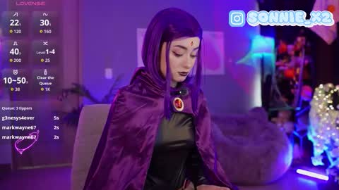 Snapshot of sonnie_mami chatting on 13, 10, 2025 Sonnie online show from 13, 10, 2025