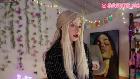 Sonnie online show from 7, 4, 2026