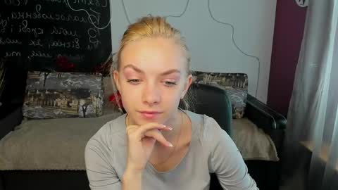 Sonya online show from 23, 4, 2026