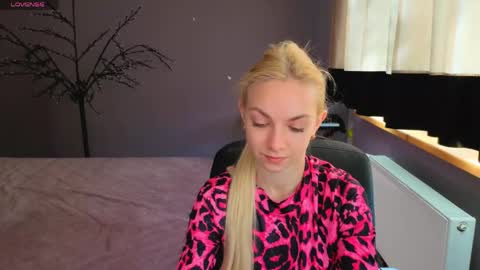 Sonya online show from 5, 5, 2026