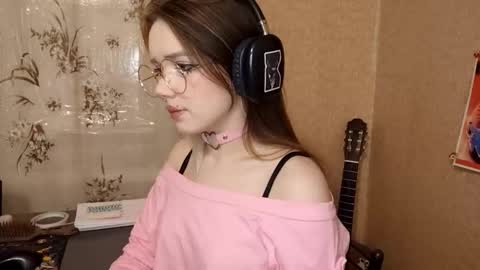 Snapshot of sonwosick chatting on 28, 2, 2026 Mila online show from 28, 2, 2026