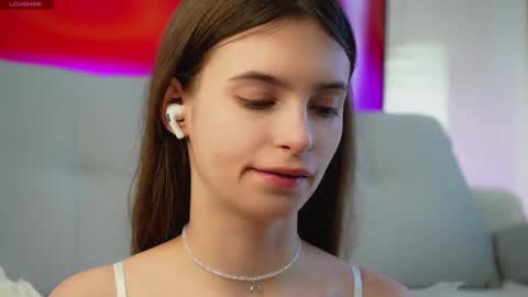 Eva 3 online show from 25, 2, 2025