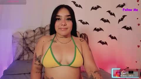 Snapshot of soofii_james chatting on 27, 10, 2025 sofi  online show from 27, 10, 2025