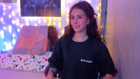 sophie online show from 5, 3, 2025