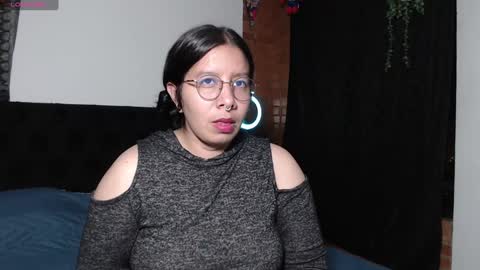  Sophia  online show from 19, 1, 2025