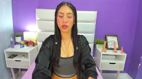 Snapshot of sophia_abad7 chatting on 5, 3, 2025 Sophia online show from 5, 3, 2025