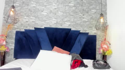 Sophia  online show from 25, 11, 2025