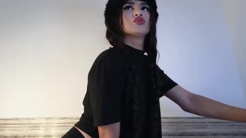 Sophia online show from 2, 12, 2025