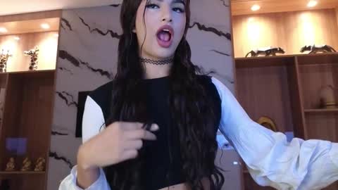 Sophia online show from 4, 12, 2025