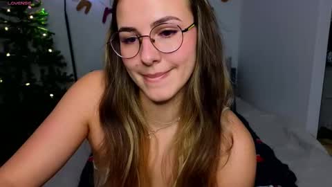 Sophia online show from 19, 12, 2025