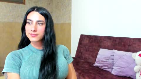 sophia CM online show from 27, 2, 2025