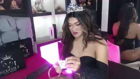 sophia_hott01 online show from 10, 10, 2025