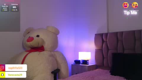 Snapshot of sophia_karsonn chatting on 19, 12, 2024 Sophia Carson online show from 19, 12, 2024