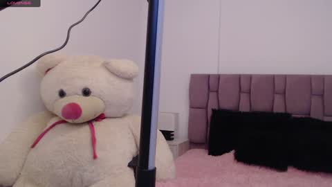 Snapshot of sophia_karsonn chatting on 17, 1, 2025 Sophia Carson online show from 17, 1, 2025