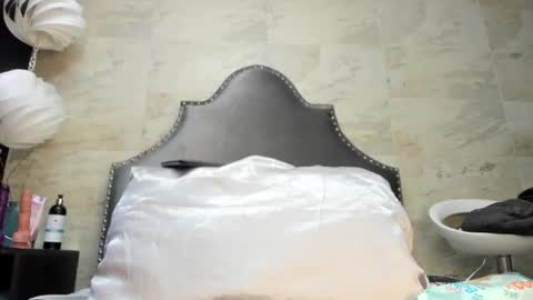 Sophia  online show from 17, 2, 2026