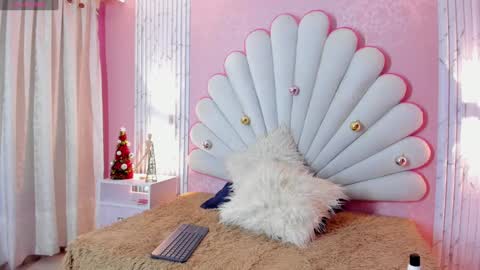 sophia online show from 2, 12, 2024