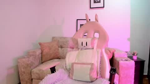 sophiacolemann online show from 19, 12, 2024