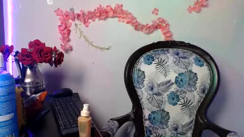 sophia online show from 25, 10, 2025