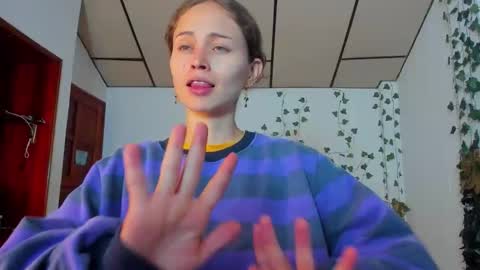 sophiamiller6 online show from 7, 4, 2026