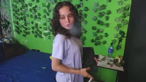Snapshot of sophiamiller6 chatting on 8, 7, 2026 sophiamiller6 online show from 8, 7, 2026