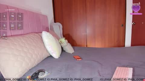    online show from 12, 11, 2025