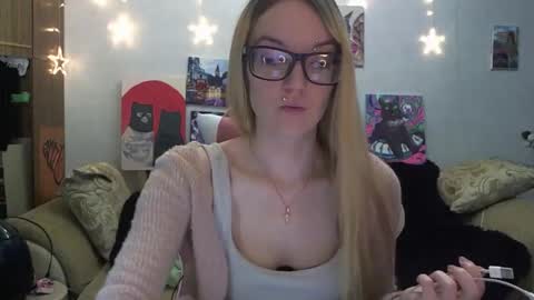 SophiaSonata online show from 3, 10, 2025