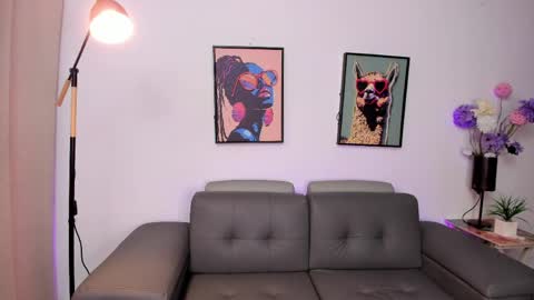   online show from 9, 4, 2026