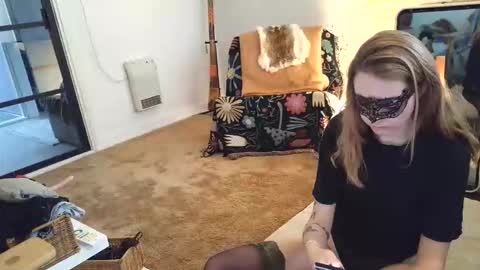 Snapshot of sophie_and_joost_luckydip chatting on 1, 2, 2026 Sophie And Joost Luckydips Cam online show from 1, 2, 2026