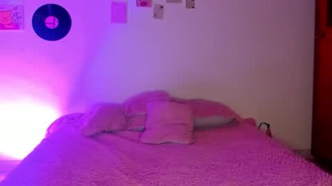 Sophie online show from 4, 3, 2026