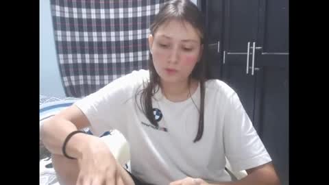 Snapshot of sophie_cutexx chatting on 14, 10, 2025 sophie online show from 14, 10, 2025