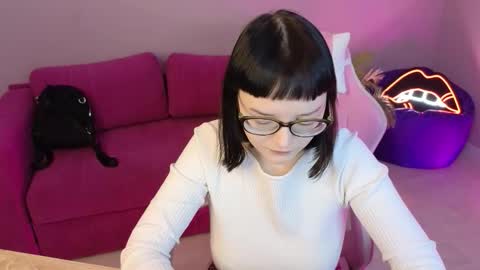 Snapshot of sophie_hottt chatting on 30, 11, 2025 Sophie online show from 30, 11, 2025