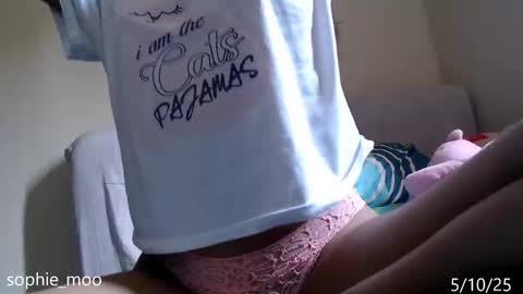 Sophie online show from 5, 10, 2025