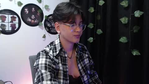 sophie_ross1 online show from 15, 11, 2025