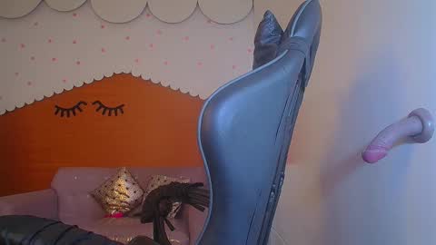 Sofia online show from 18, 12, 2024