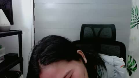 Snapshot of sophiebaley_ chatting on 17, 10, 2025 Sophie online show from 17, 10, 2025