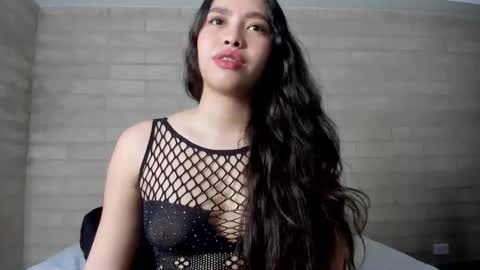 sophiebellucci online show from 29, 11, 2025