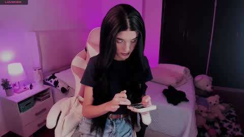    online show from 13, 11, 2025